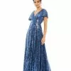 Mac Duggal Sequined Gown With Brooch Detail