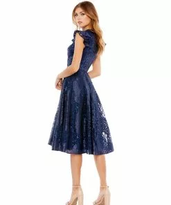 Mac Duggal Flutter Sleeve Sequin Appliqué Cocktail Dress