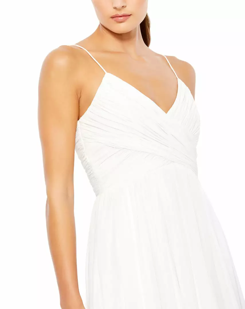 Ieena For Mac Duggal Ruched V-Neck Chiffon Pleated Midi Dress 6 Ieena For Mac Duggal Ruched V-Neck Chiffon Pleated Midi Dress