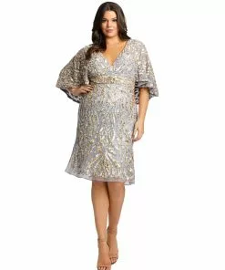 Mac Duggal Short Dresses Embellished Cape Sleeve Cocktail Dress (Plus)