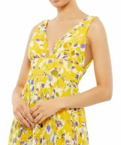 Ieena For Mac Duggal Floral Plunge V-Neck Gown 5 Ieena For Mac Duggal Floral Plunge V-Neck Gown