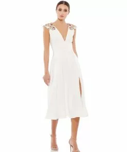 Ieena For Mac Duggal Plunging Floral Accented Cap Sleeve Cocktail Dress