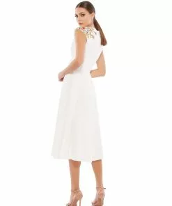 Ieena For Mac Duggal Plunging Floral Accented Cap Sleeve Cocktail Dress