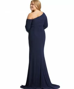 Mac Duggal Ruched Drop Shoulder Jersey Gown (Plus)