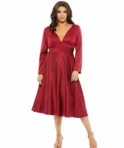 Mac Duggal Satin Long Sleeve Sweetheart Flowy Midi Dress (Plus)