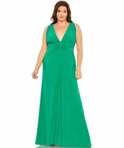 Mac Duggal Draped V Neck Sleeveless A Line Gown (Plus)